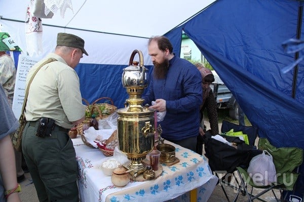 Международный фестиваль Крапивы в Тульской области / Россия