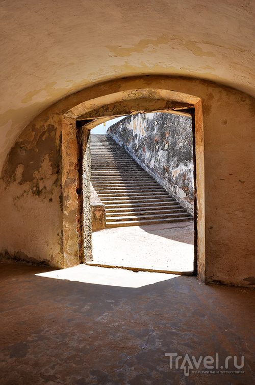 Castillo de San Felipe del Morro: 400-  /   -