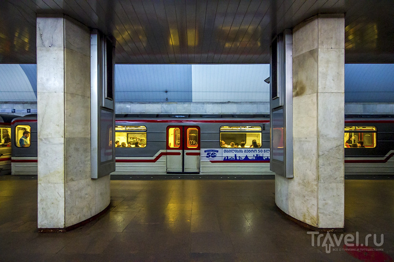 Метро Тбилиси / Фото из Грузии