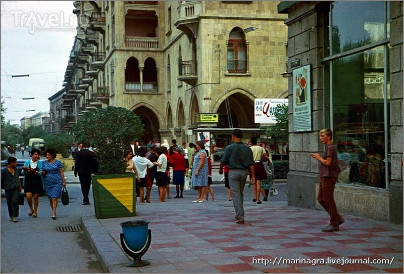 Тротуары Баку - "миллион за улыбку" / Азербайджан