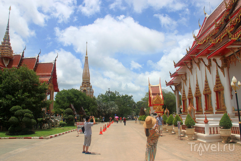 Обзорная по Пхукету: храм Чалонг и Большой Будда / Фото из Таиланда