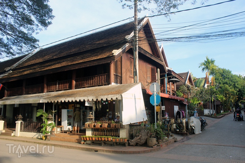 Луангпхабанг. Пример маленького европейского городка в Азии / Лаос
