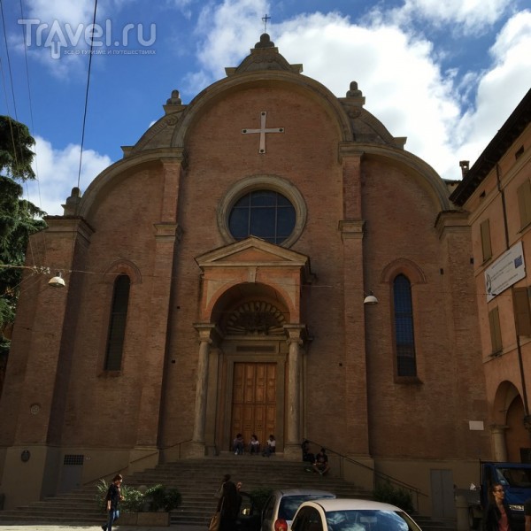 Базилика Санто-Стефано в Болонье / Италия