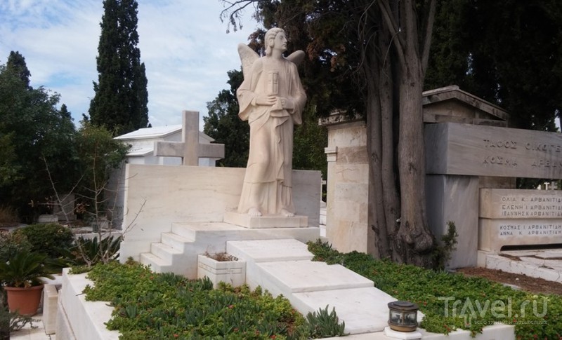 Большое Афинское кладбище / Греция