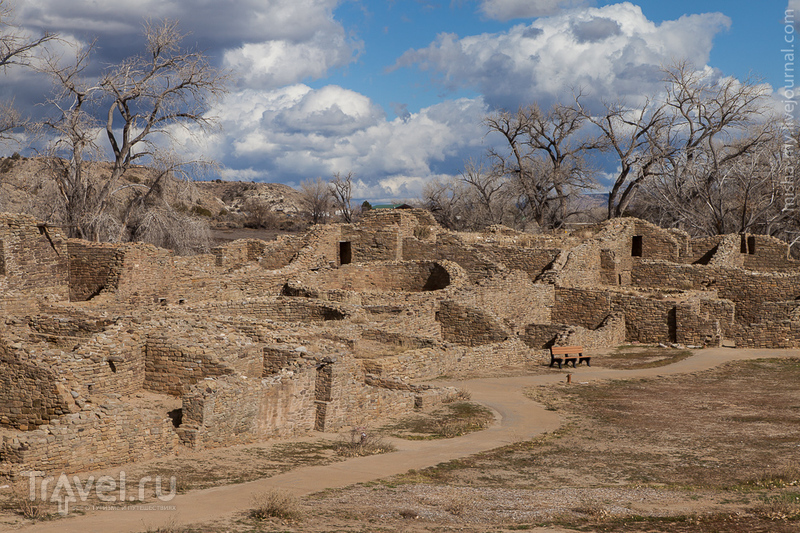 .   Aztec Ruins  Navajo /   