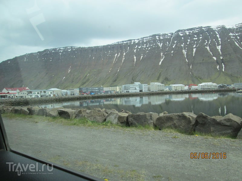 Исландия. Город Isafjordur. Деревня Bolungarvik / Фото из Исландии
