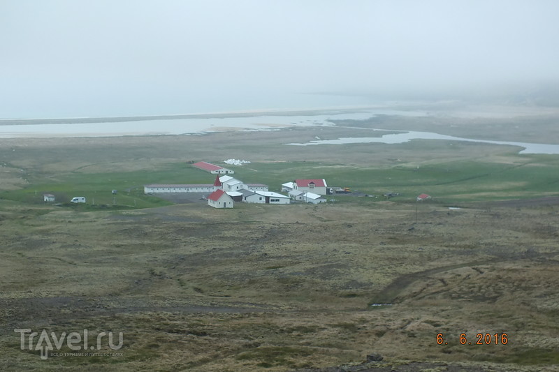 .  Latrabjarg /   