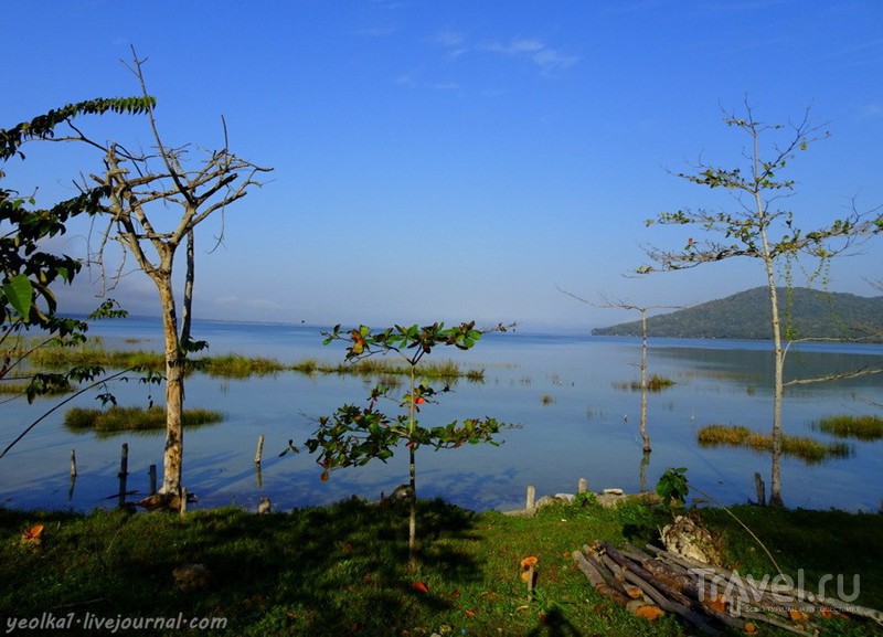 Озеро Петен-Ица ранним утром / Фото из Гватемалы