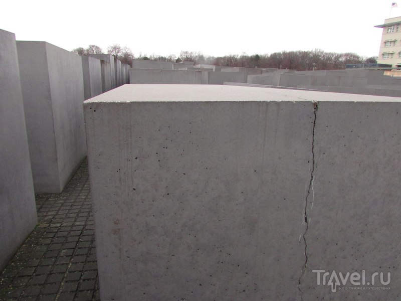 Каким должен быть мемориал жертвам Холокоста в Германии / Германия