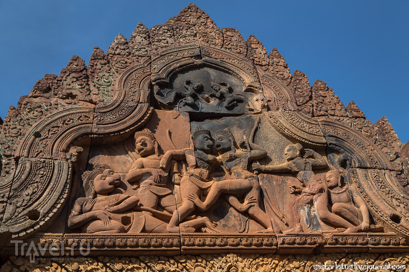   Banteay Srei /   