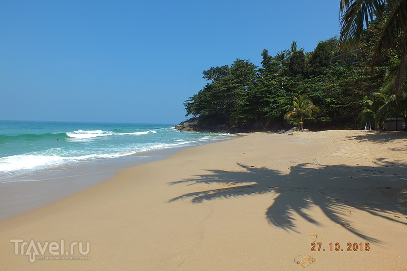   "Andaman White Beach Resort" /   