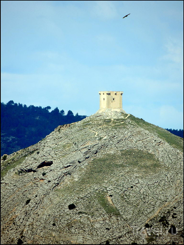 Benimantell - Castillo de Penella.  / 