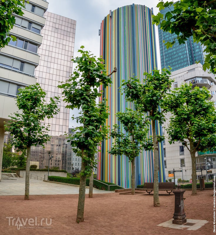 Про парижские небоскребы - район Дефанс / Фото из Франции