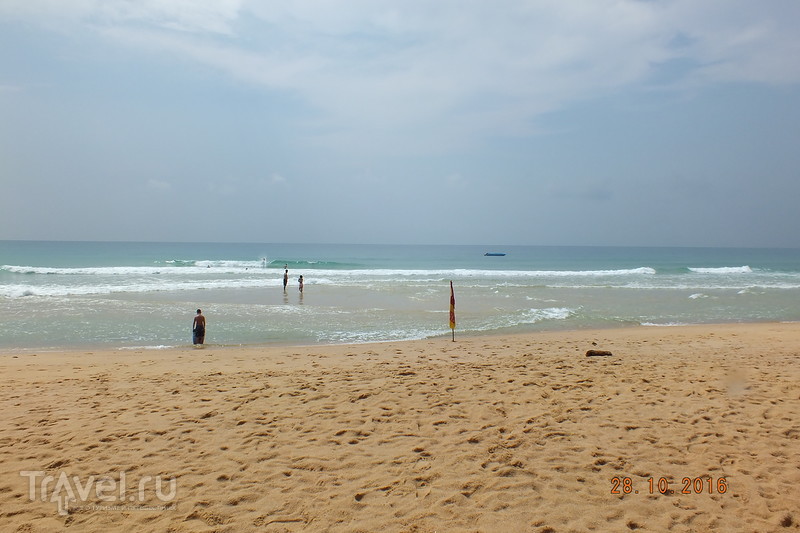  .  Kata Beach  Karon Beach /   