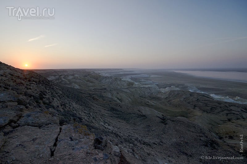 Каньон и ветер. Грандиозный Сор Тузбаир / Казахстан