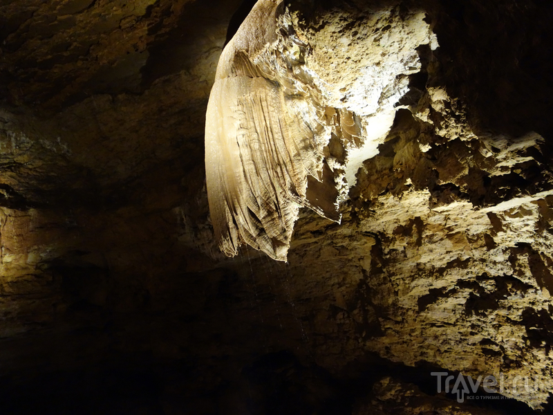 .  Gouffre de Proumeyssac  Grotte du Grand Roc /   