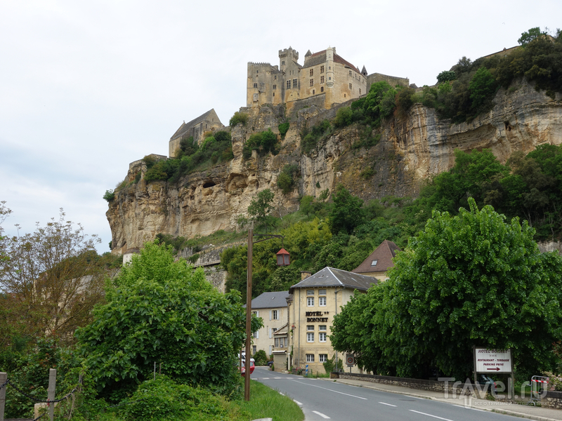 .  Gouffre de Proumeyssac  Grotte du Grand Roc /   