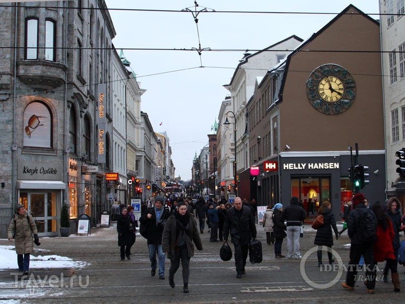 Улица Karl Johans gate в Осло / Фото из Норвегии