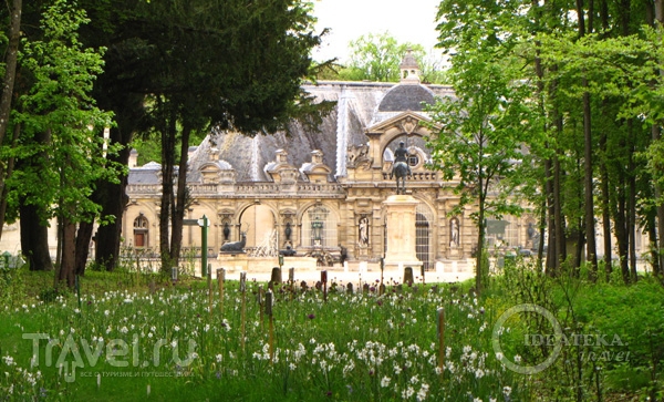 Сад замка Шантийи / Фото из Франции