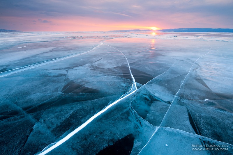 Байкал. Волшебный лед / Фото из России