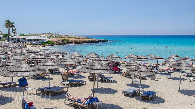 Nissi beach в Айя-Напе / Фото с Кипра