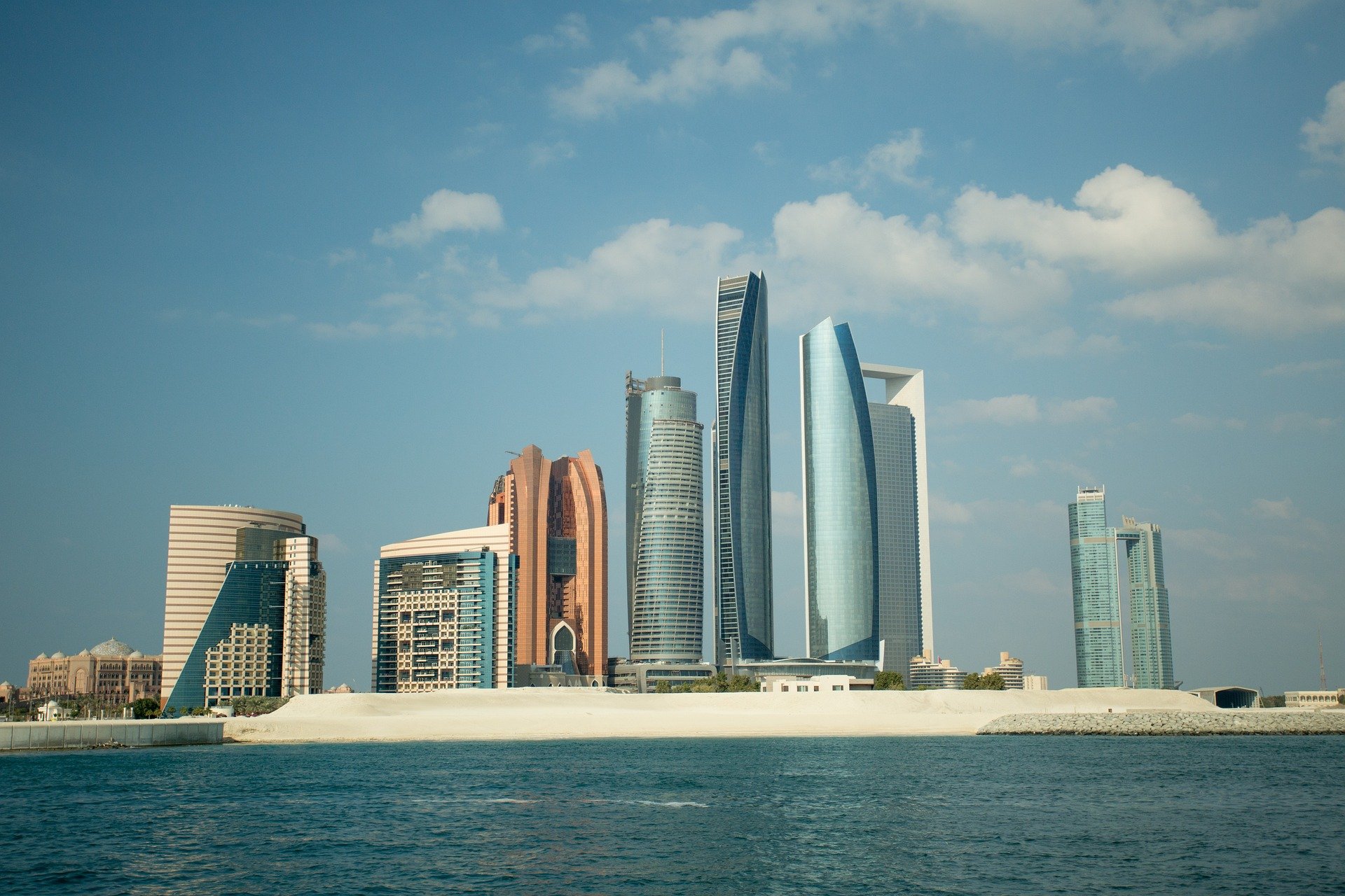 В ОАЭ изменили визовые правила