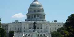 США увеличивают визовый сбор