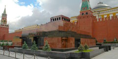 В Москве вновь открылся мавзолей Ленина