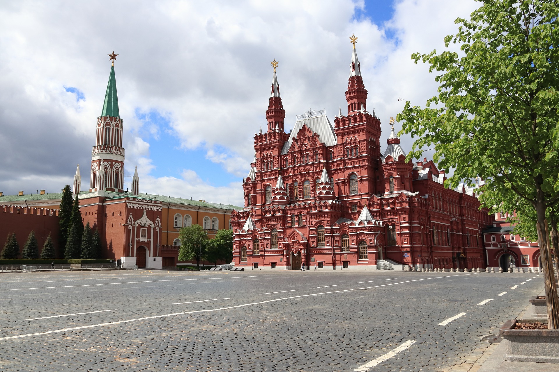 Исторический музей в москве на красной площади