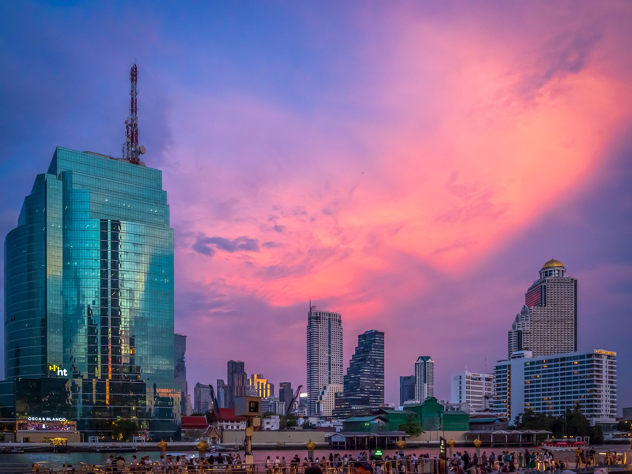 авиабилеты из санкт-петербурга. бангкок город сити. авиабилеты купить. тайланд из владивостока карта. бангкок улицы.