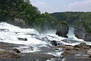 Рейнский водопад. Фото: geotravel.ru