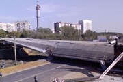 Рухнувший в Екатеринбурге мост // e1.ru