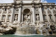 Доходное место Рима - фонтан Треви. // GettyImages