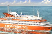 Судно линии easyCruise // cruise-information-center.com