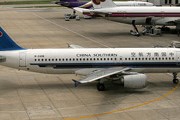 Самолет авиакомпании China Southern Airlines // Airliners.net