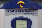 Автомат по продаже "набора туриста" в Бергене. // drugoi.livejournal.com