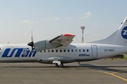 Самолет ATR-42 авиакомпании UTair. // Airliners.net