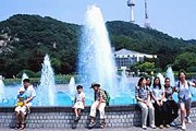 Намсан - популярное место отдыха в Сеуле. // tour2korea.com