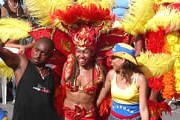 Февральский карнавал - один из самых колоритных праздников Арубы. // enjoyaruba.com