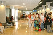 Интерьер аэропорта Владивостока // vladavia.ru