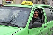 Таксистки Тегерана владеют иностранными языками. // taxorg.org