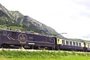 Ретро-поезд в Швейцарии // GoldenPass
