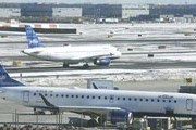 Самолеты авиакомпании JetBlue в Нью-Йорке // Reuters