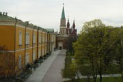 Кремль посещают 2 млн туристов. // Travel.ru