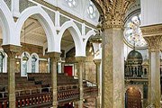 Интерьер синагоги очень красив. // viewfinder.english-heritage.org.uk