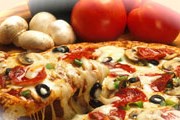 Традиционная пицца больше привлекает гурманов. // mazzarino.pl