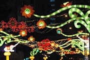 Улицы Сингапура украшены к празднику Deepavali. // visitsingapore.com
