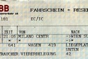 Билет австрийских железных дорог в некурительный отсек // Railfaneurope.net