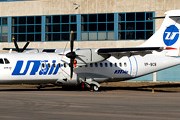 Самолет ATR-42 авиакомпании UTair // Airliners.net