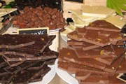 Посетители салона смогут попробовать разнообразные сорта шоколада. // cucinatestarossa.blogs.com
